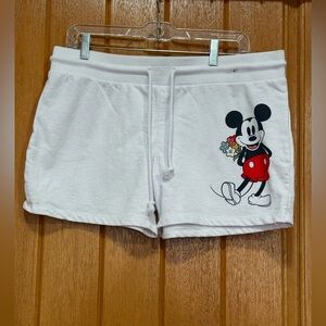 Disney White Women's Mickey Mouse Graphic Athletic Shorts CL 15-17 waist 16-19